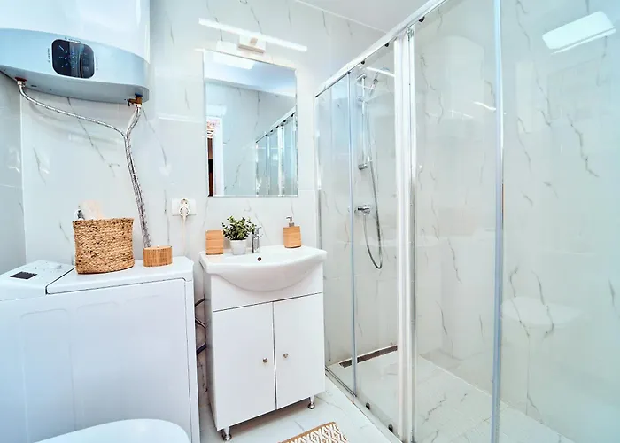 Exotic Jungle-inspired Oasis Apartamento